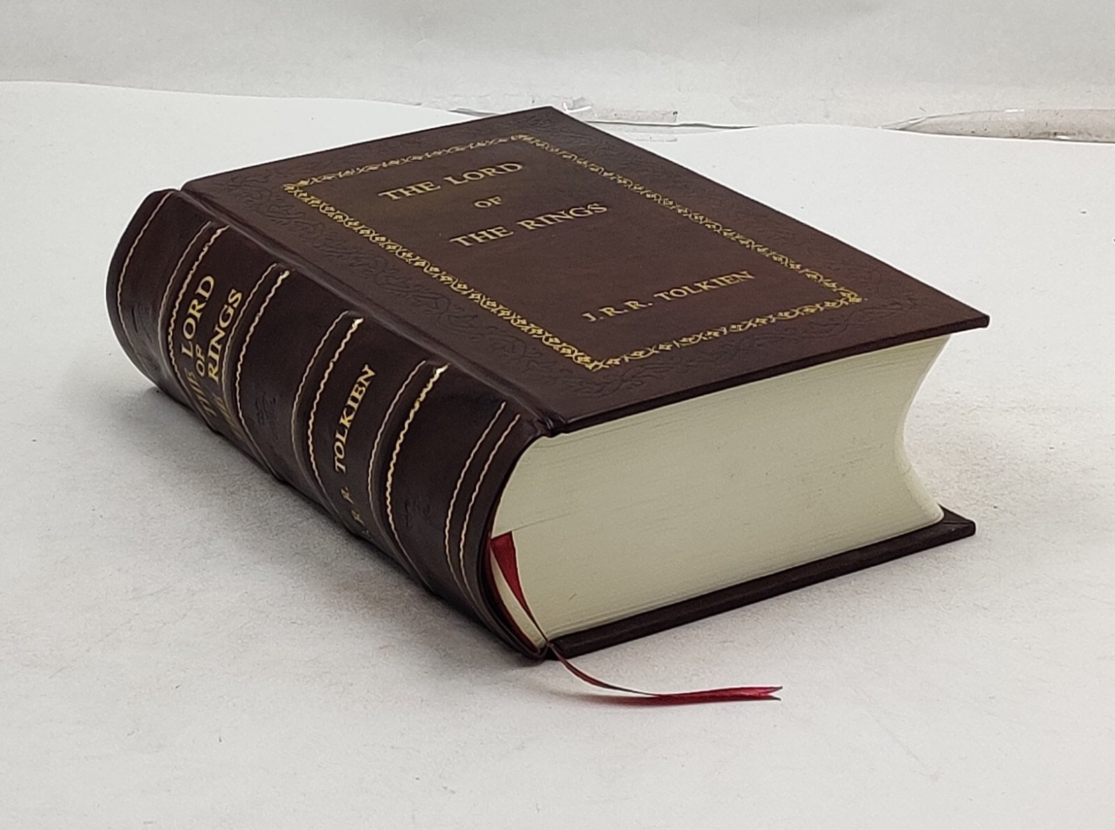 The Lord Of The Rings Deluxe Edition [Royal Edition]