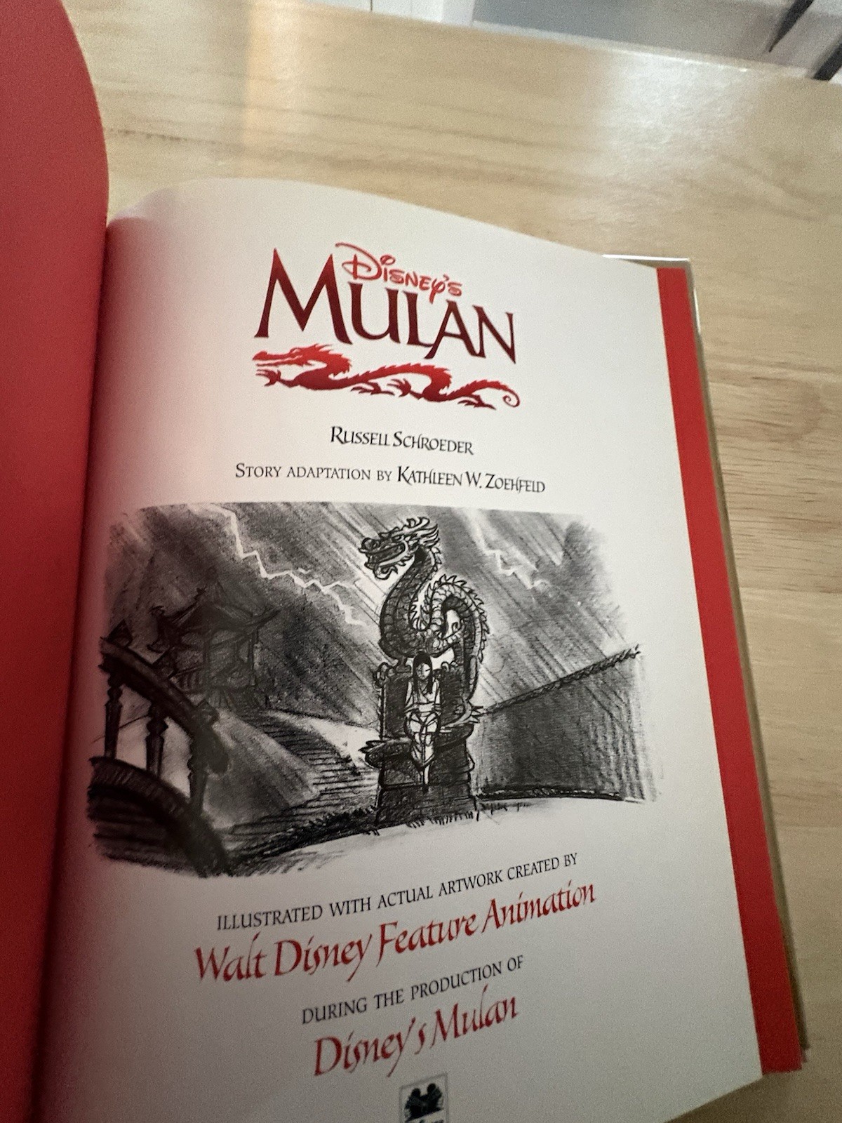 1998 NEW 1ST EDITION * Disney MULAN* Collector&rsquo;s Edition HC/DJ RUSSEL SCHROEDER