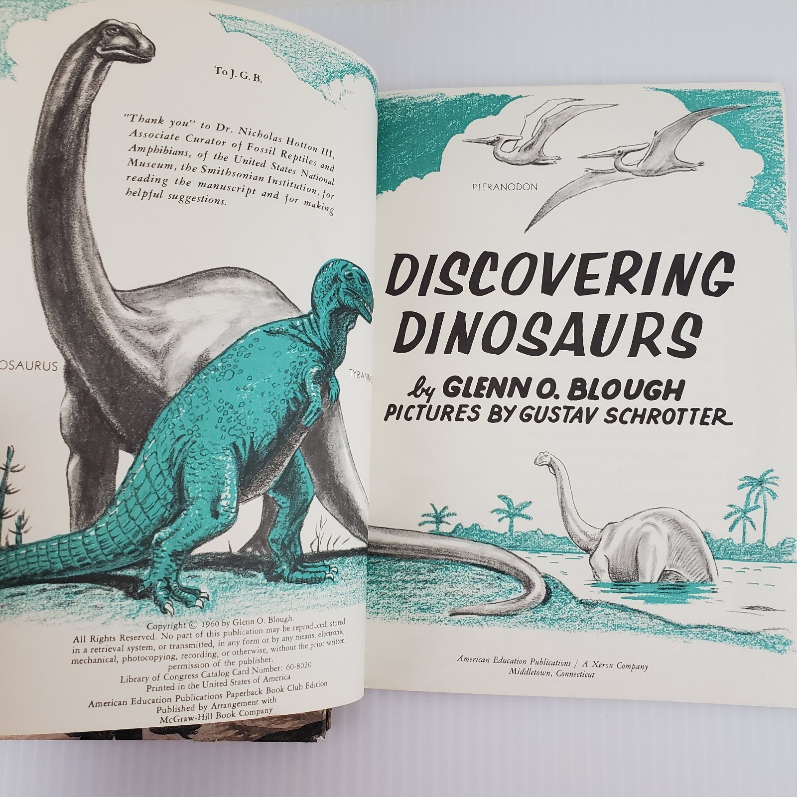 4 Book Lot Dinosaur Story Joanna Cole, Discovering Dinosaurs, Triumph of the…