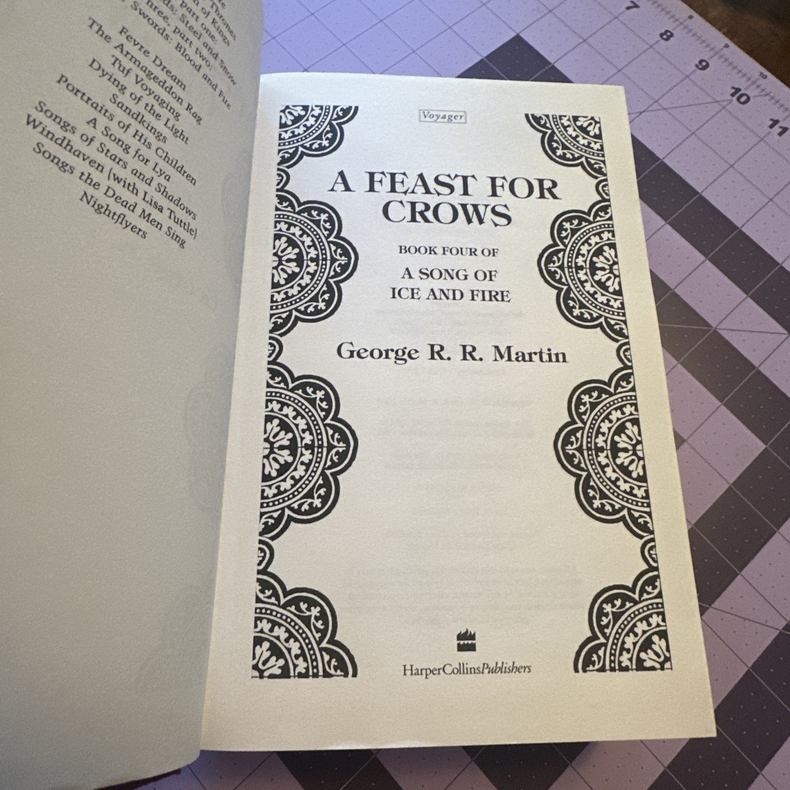 A Feast for Crows George R R Martin 1st Printing Hardcover 2005 HarperCollins