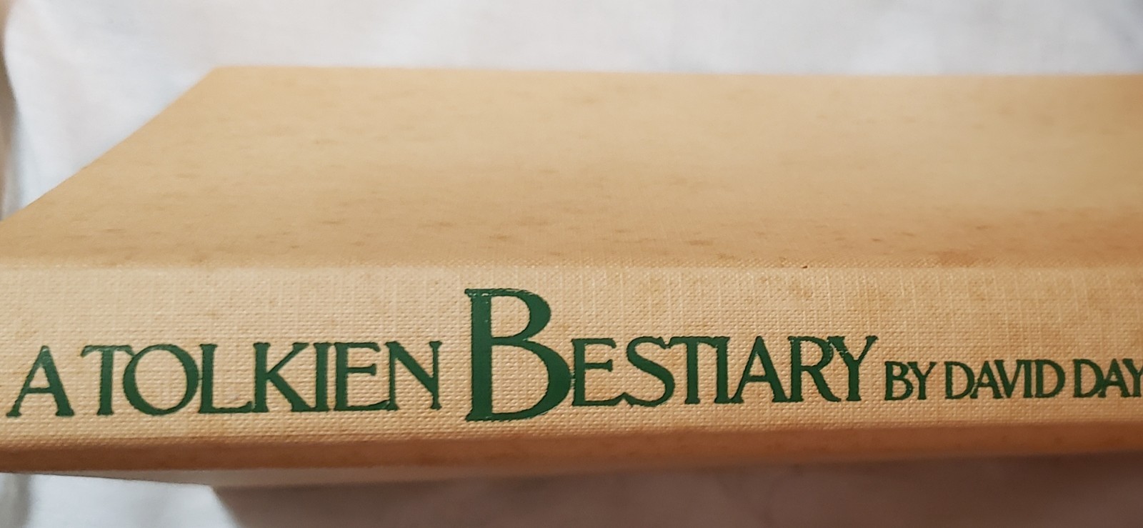 A Tolkien Bestiary by David Day HC 1979 Crescent Books 11X8.5X1&Prime; Illus 2 lb 10 o