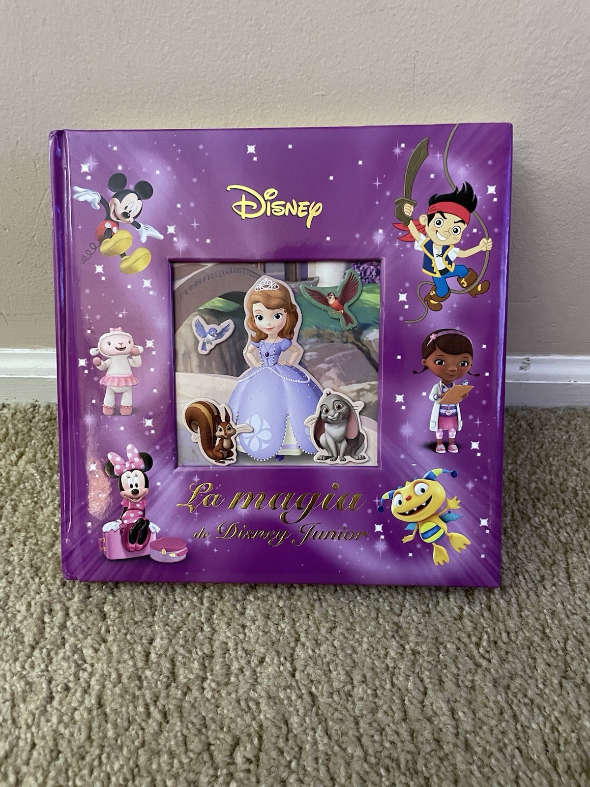 LIBRO DE CUENTOS DISNEY « LA MAGIA DE DISNEY JUNIOR », EN ESPAÑOL