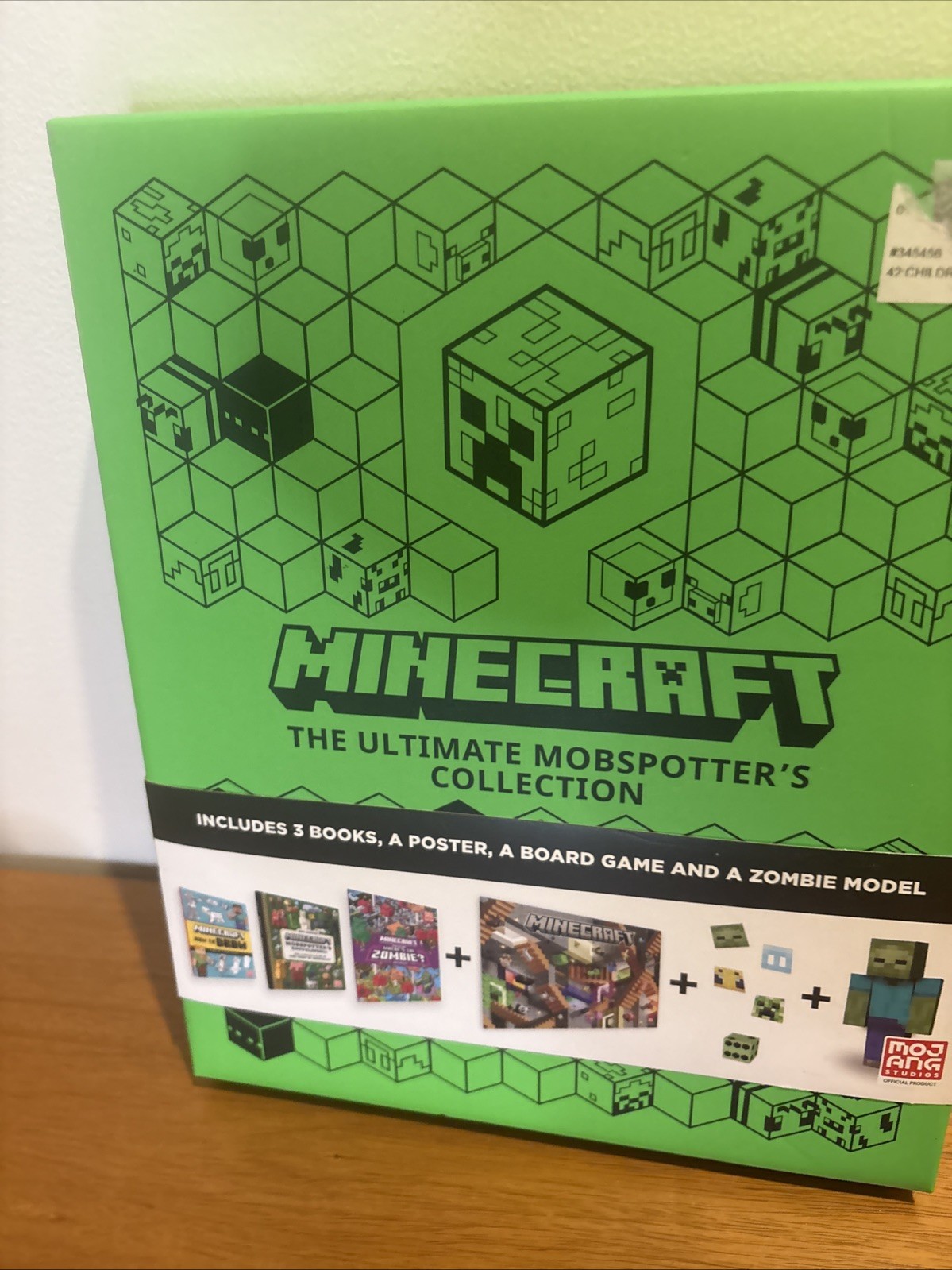 Minecraft the Ultimate Mobspotter&rsquo;s Collection Gift Box Hardcover by Mojang Ab
