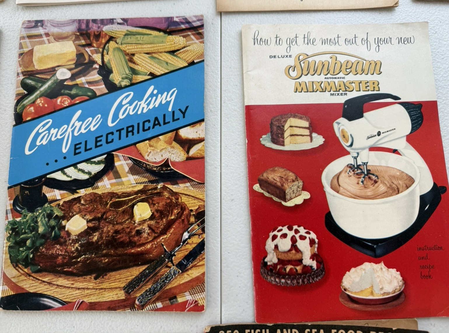 1920-1950&rsquo;s Vintage lot of Recipe Booklets, Pamphlets, Advertising,Cookbooks