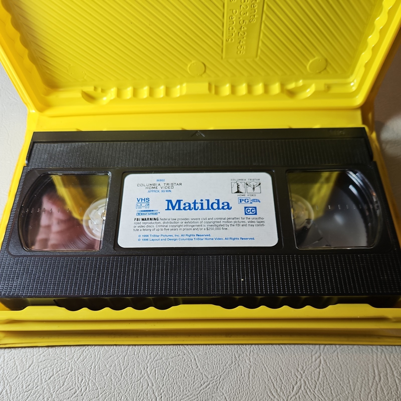 Matilda by Roald Dahl First Edition + Matilda Vintage VHS – VG – Y2K 90&rsquo;s Danny