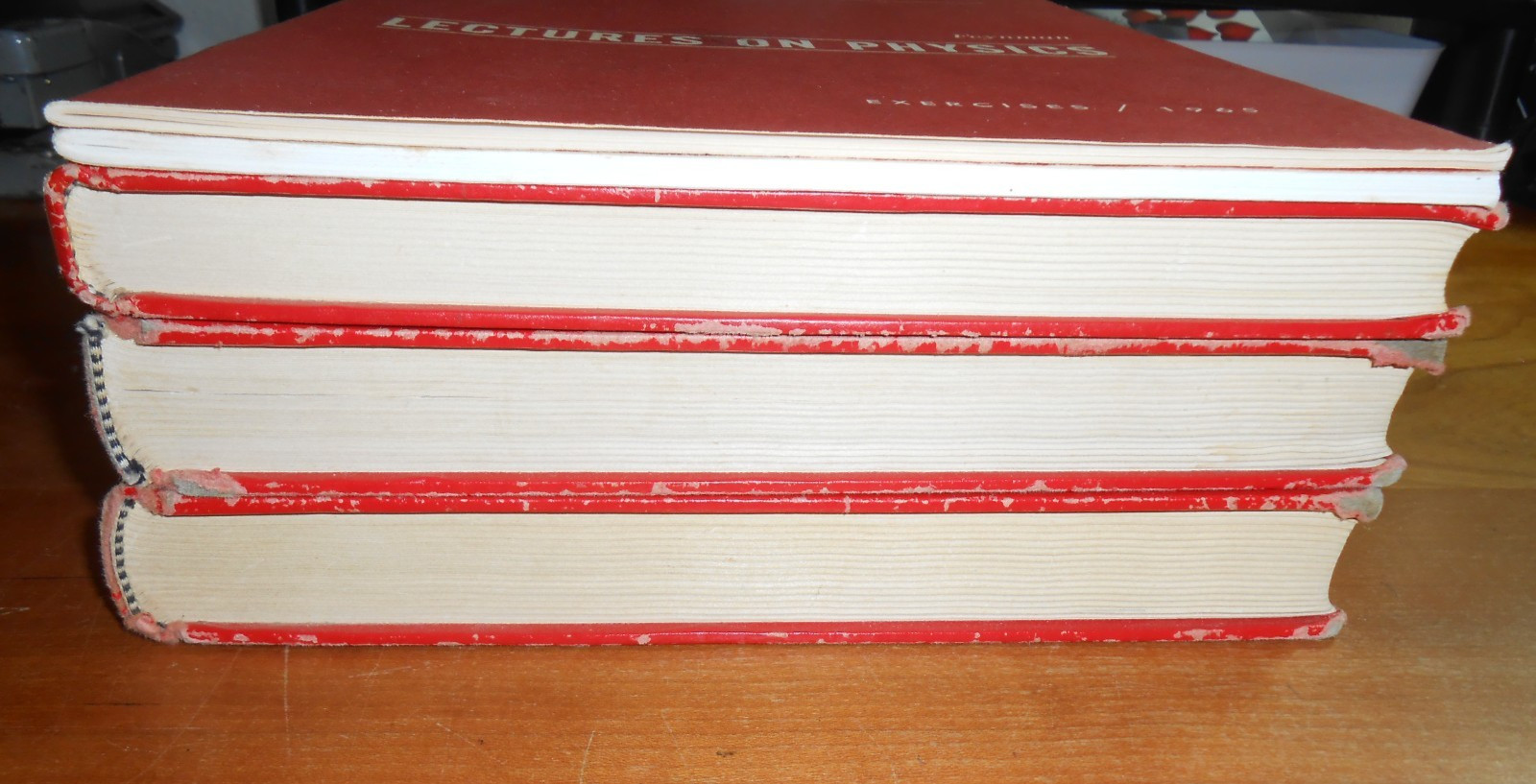 Feynman LECTURES ON PHYSICS Vol 1 2 3 + Vol 2 3 Exercises 1965 – 3HC 2TPB GC