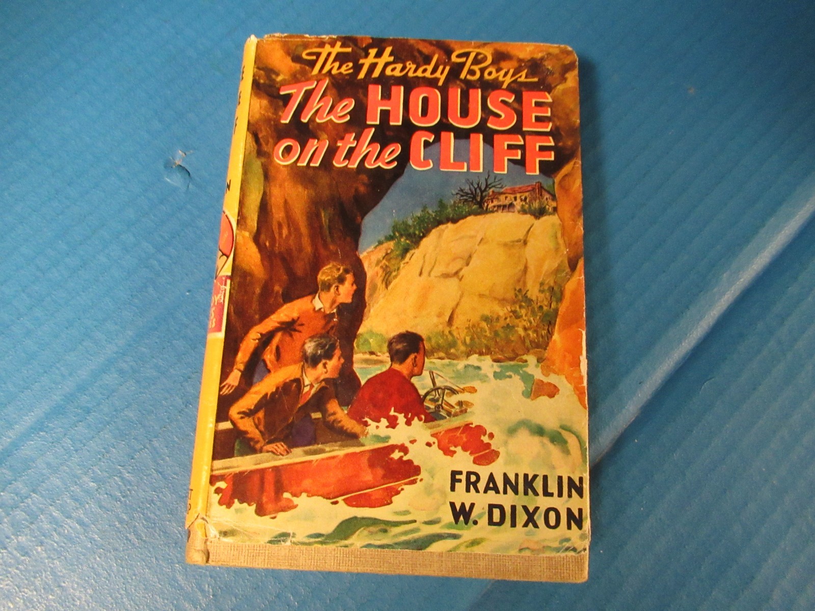 1927 , Original issue , The Hardy Boy&rsquo;s , The House on the Cliff ,