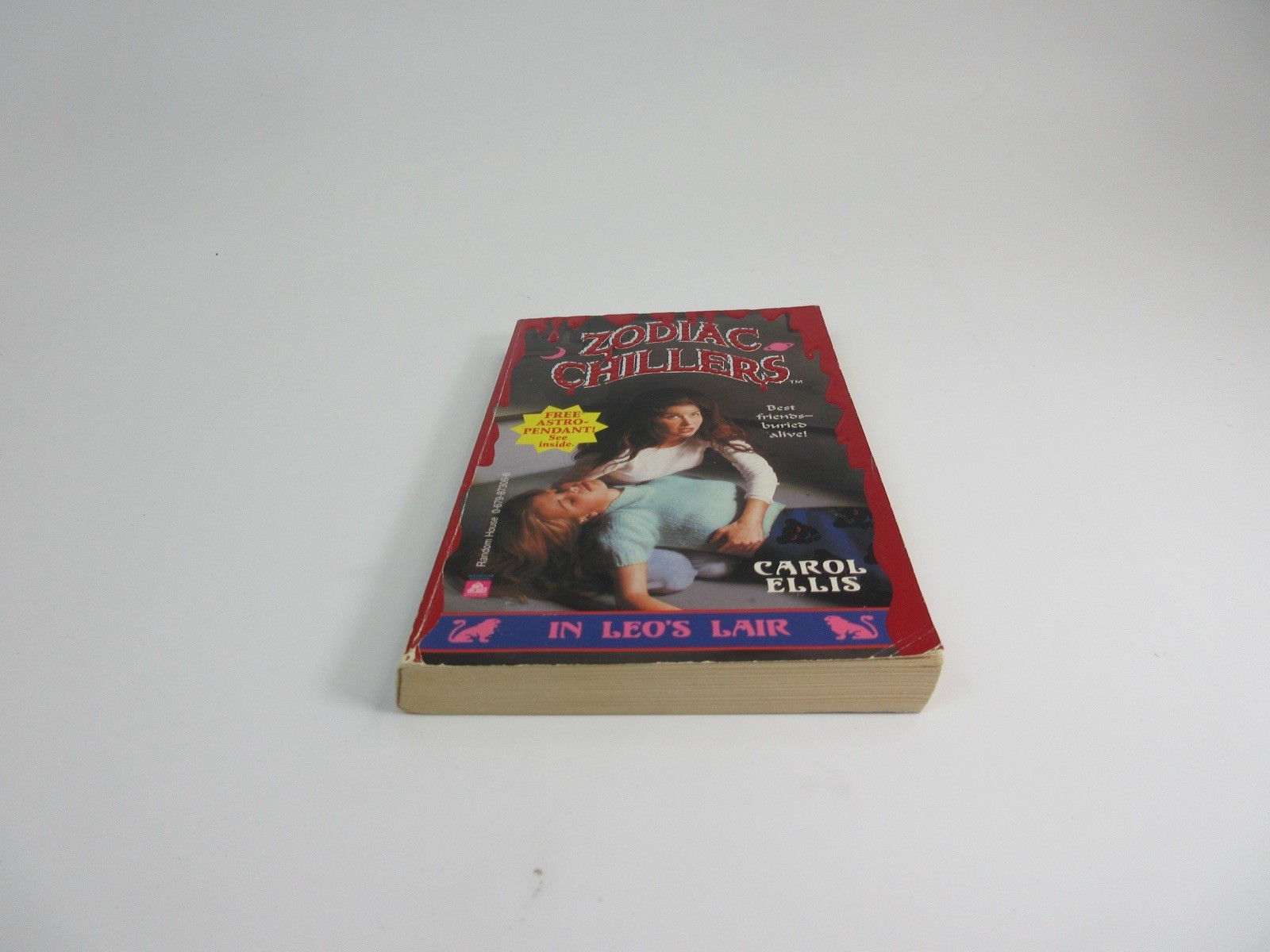 Zodiac Chillers In Leo’s Lair First Print Carol Ellis 1995 Paperback