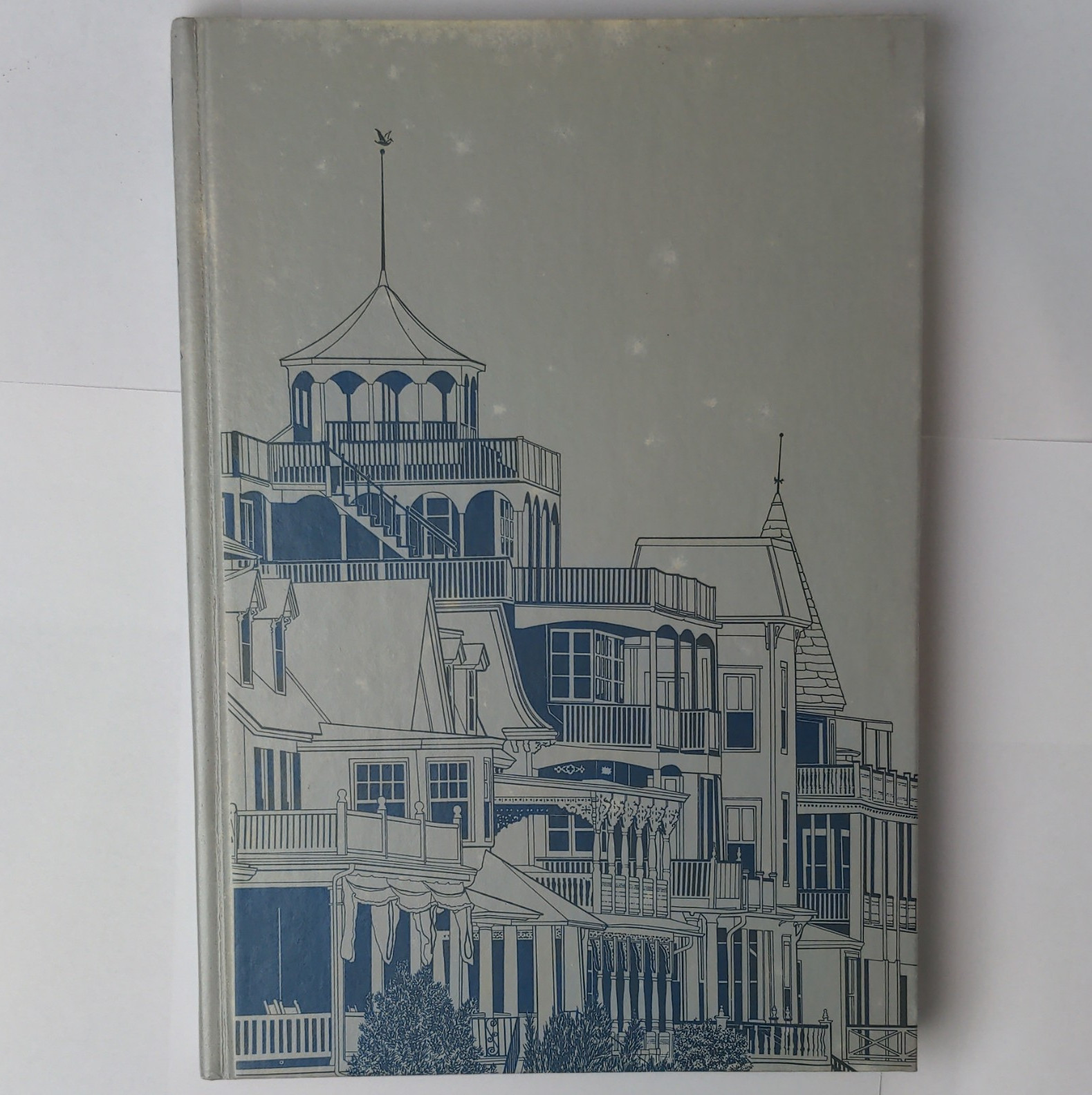 Preserving America&rsquo;s Past Hardcover Illustrated 1983 National Geographic Society