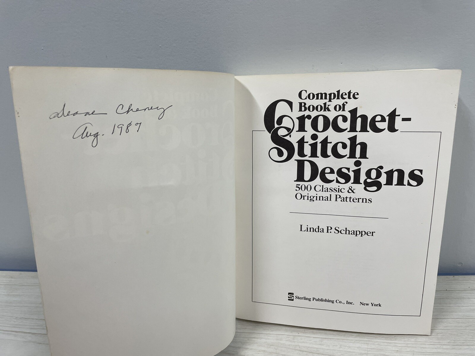 Complete Book Of CROCHET-STITCH DESIGNS By Linda P. Schapper Paper Back 1985.