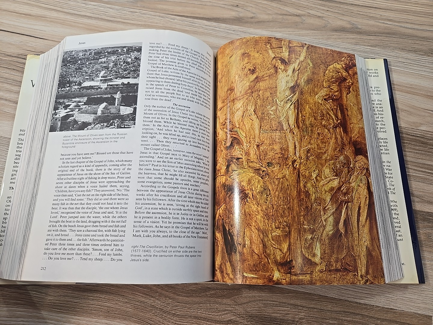 WHO&rsquo;S WHO IN THE BIBLE Two vols in One Old And New Testament & Apocrypha HC 1980