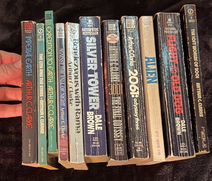 Lot Of 11 Sci-fi Novels/Books! 8 Arthur C. Clarke + 2 Dale Brown Paperbacks