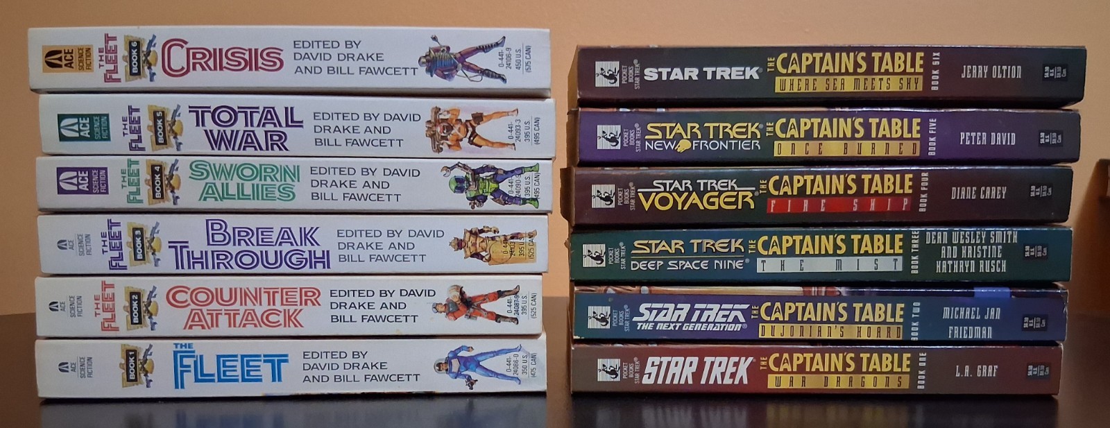 The Fleet Star Trek Captain&rsquo;s Table. 12 In Very Good Condition FREE SHIPPING US