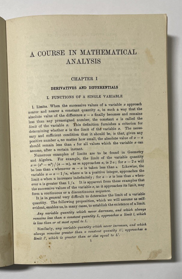Applications to Geometry Expansion in Series Definite Integrals..Goursat 1959 PB