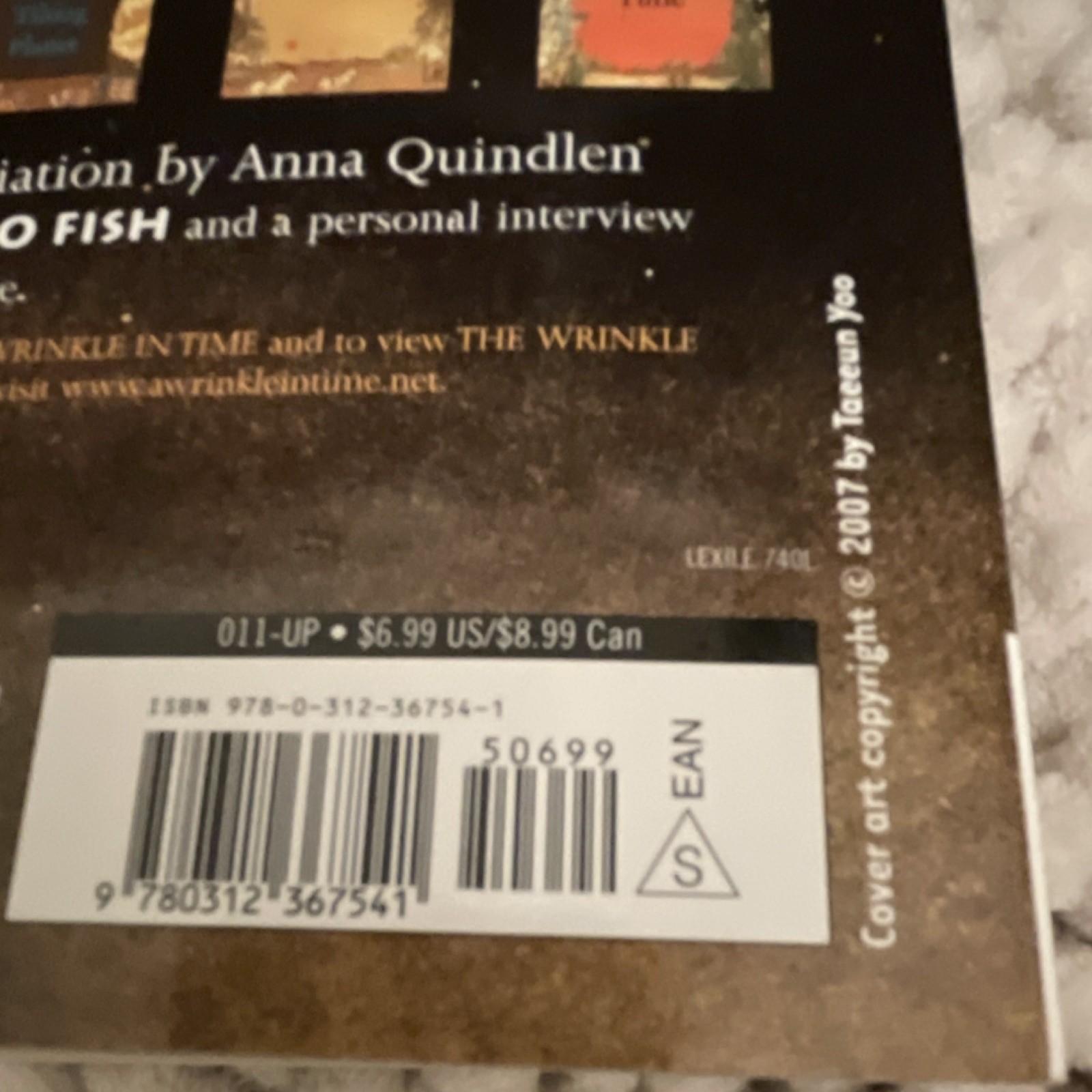 A Wrinkle in Time Madeleine L&rsquo;Engle Square Fish Paperback Fantasy Time Travel