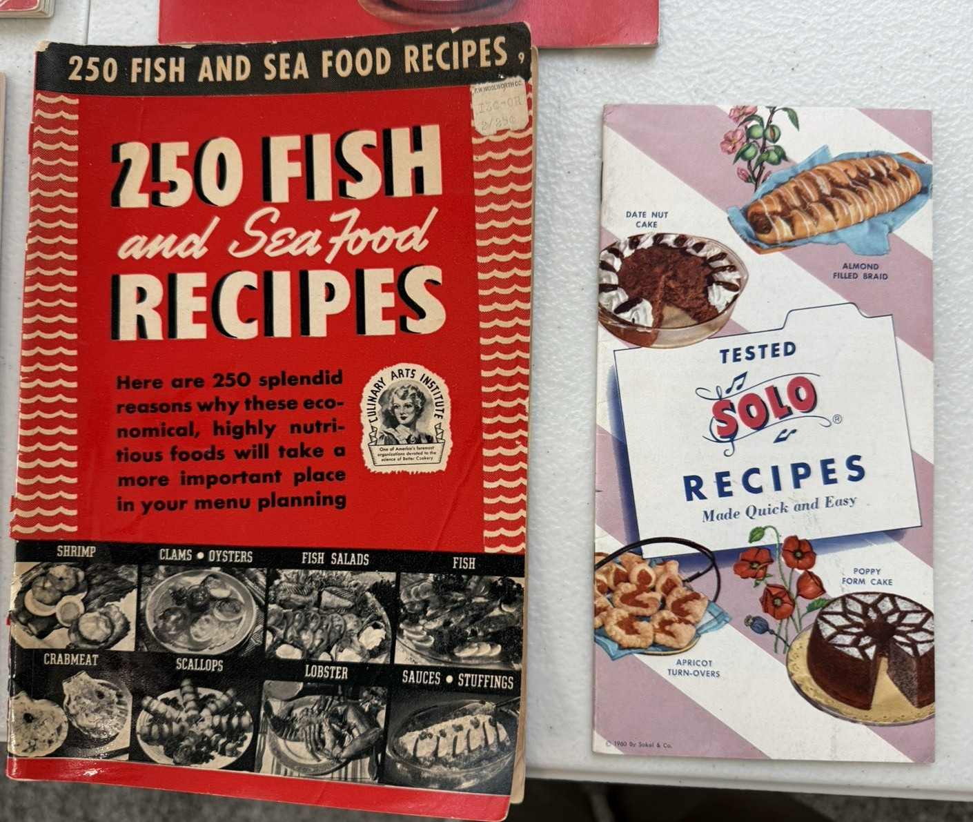 1920-1950&rsquo;s Vintage lot of Recipe Booklets, Pamphlets, Advertising,Cookbooks