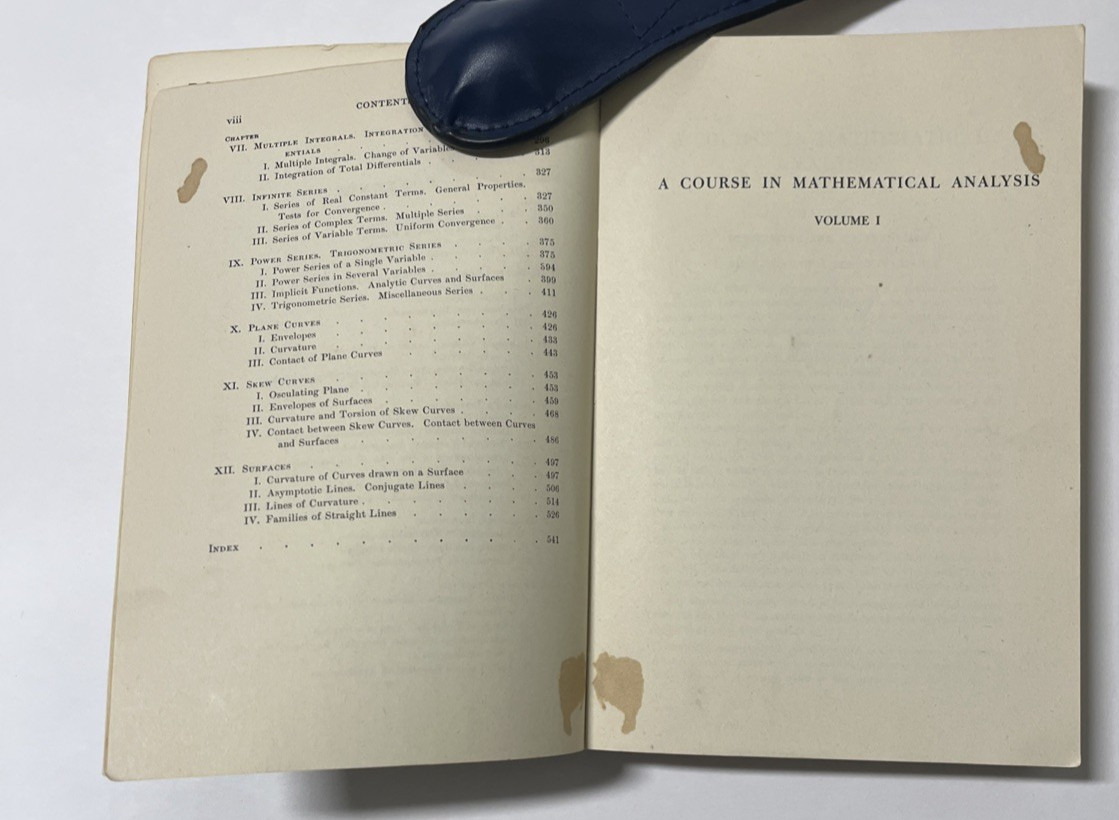 Applications to Geometry Expansion in Series Definite Integrals..Goursat 1959 PB