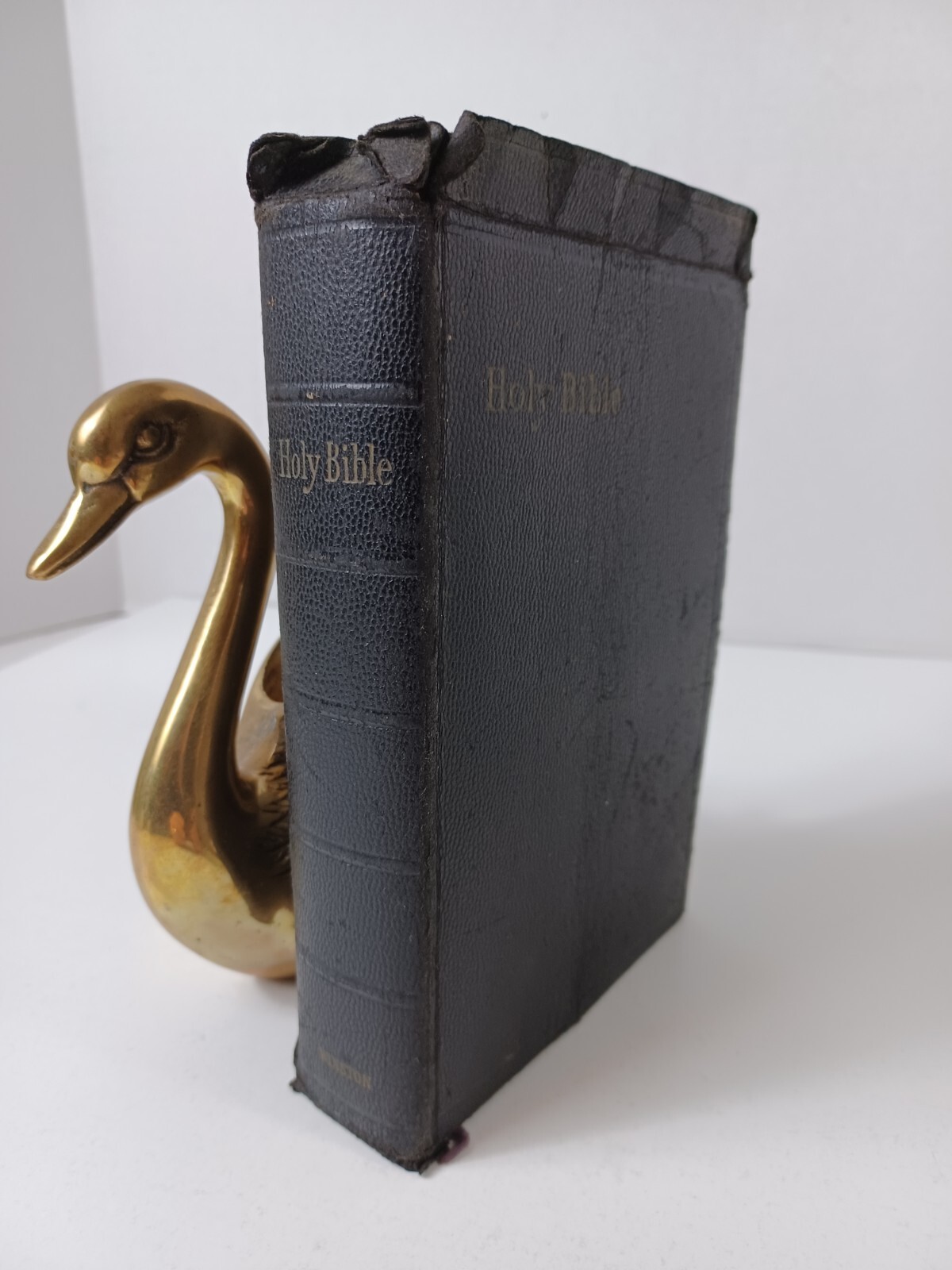 Holy Bible KJV International Series Self Pronouncing John C. Winston 1940&rsquo;s