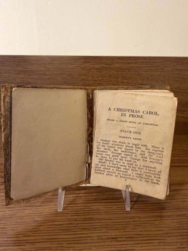 Miniature Edition of « A Christmas Carol »-Little Leather Library Series-GUC