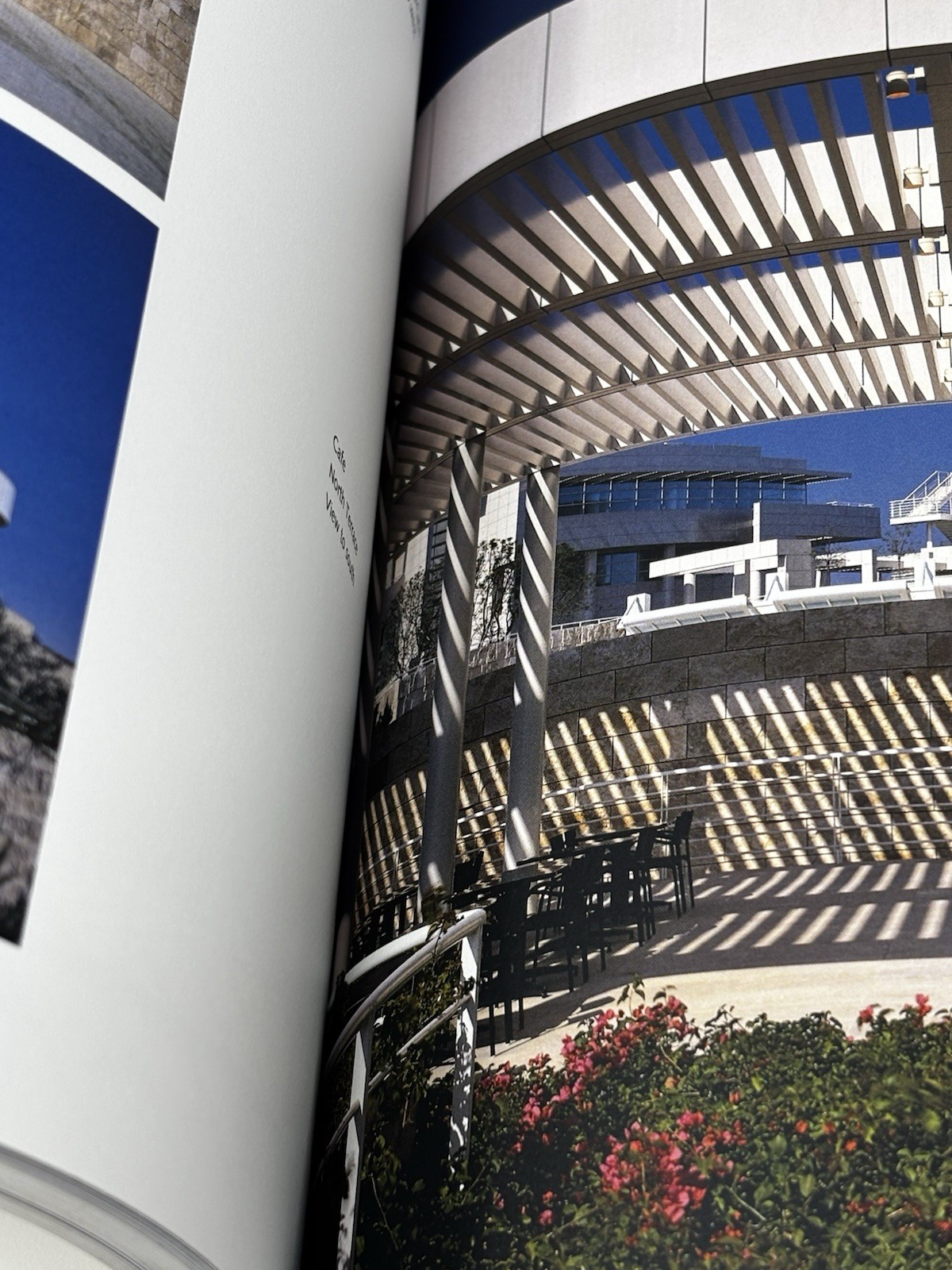 Making Architecture The Getty Center1997 168 pages VTG 10&Prime;x 10&Prime;