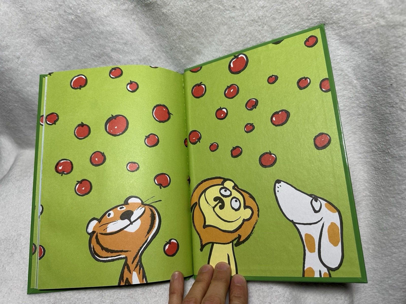 Ten Apples Up On Top Theo LeSieg, Beginner Books, Hardcover, 1961 Printed 2010