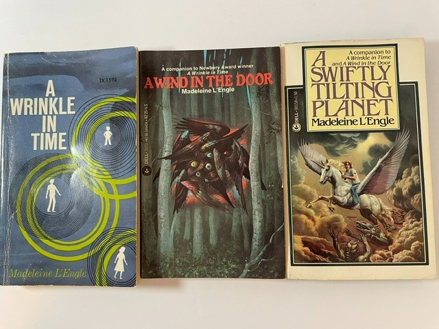 Vintage Madeleine L&rsquo;Engle Time Trilogy Set 3 Dell / Laurel ~ Wrinkle in Time