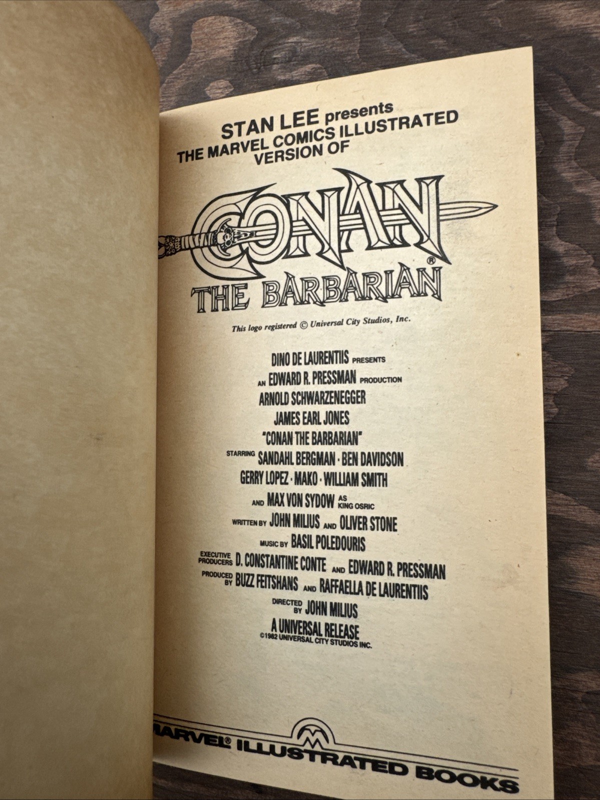 Conan the Barbarian – 1st Edtn Marvel Comics Illustrated Book Movie Adaptation