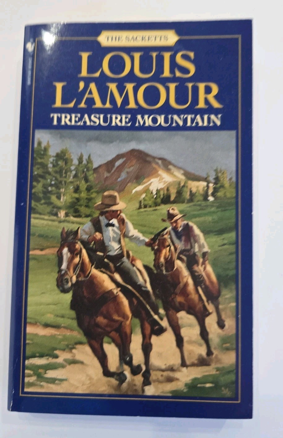 Lot of Ten (10) Sackett series Louis L&rsquo;amour paperback USED Bantam Books Mixed