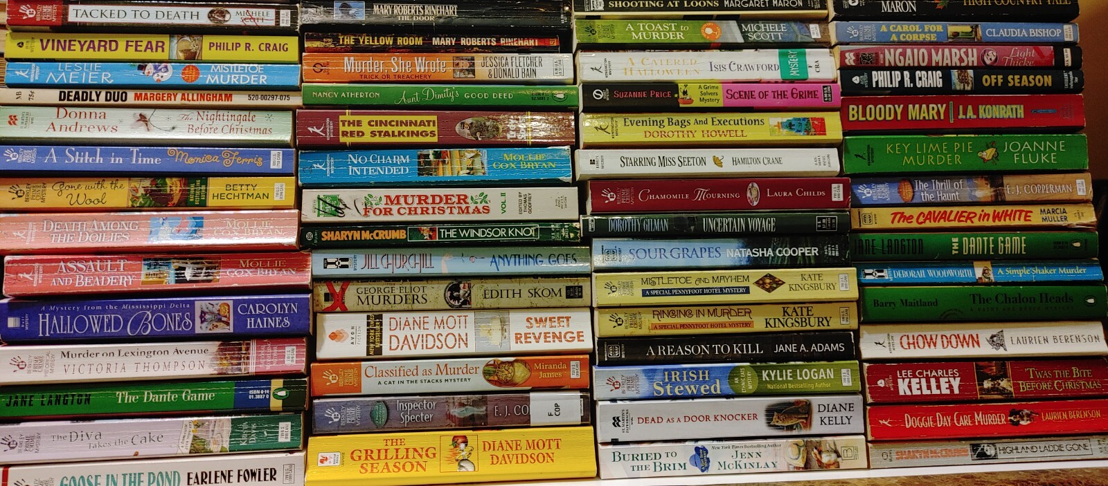 RANDOM MIX Lot of 10 COZY MYSTERY Paperbacks Women Sleuths Unsorted Bundle