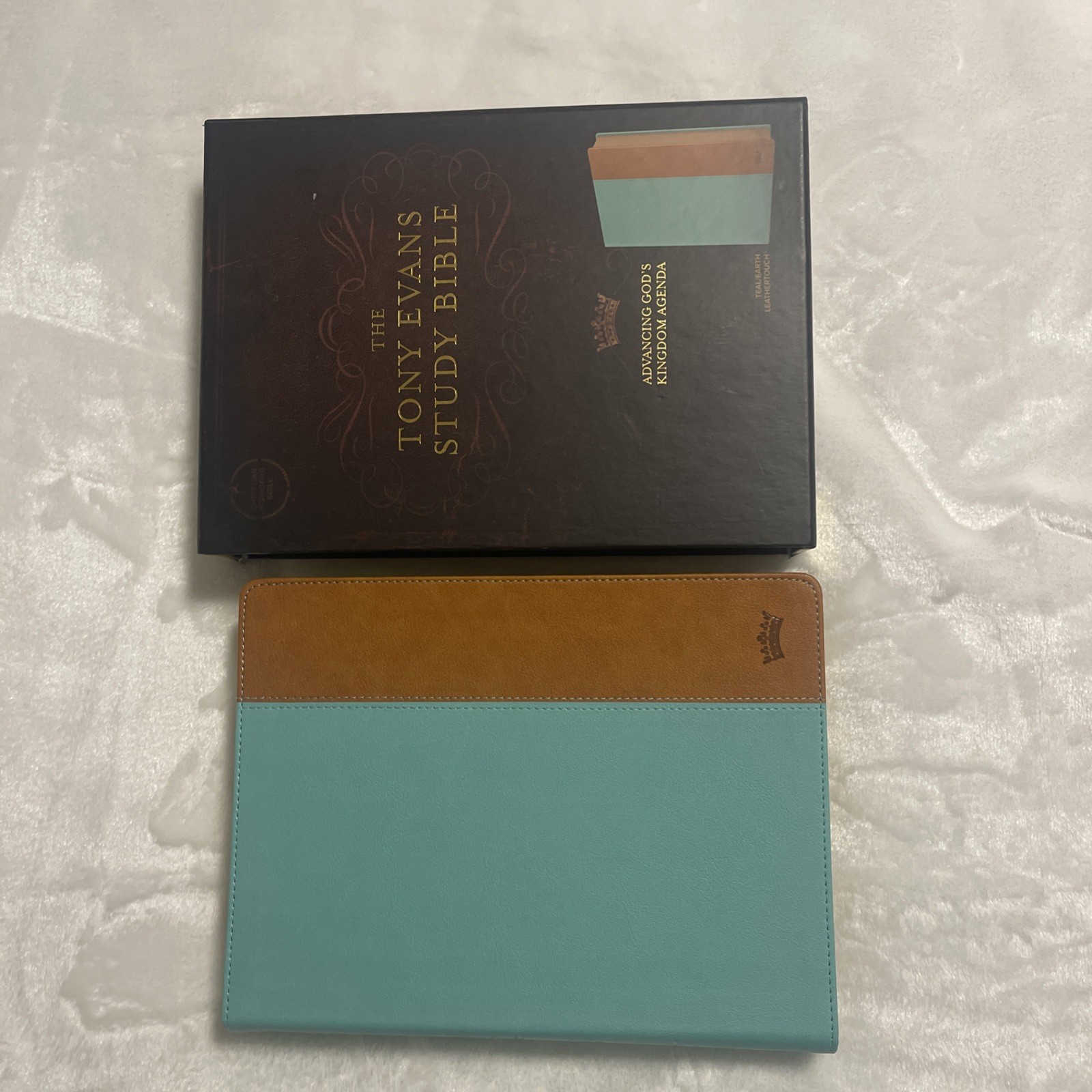 CSB Tony Evans Study Bible, Teal/Earth LeatherTouch : Advancing God&rsquo;s Kingdom