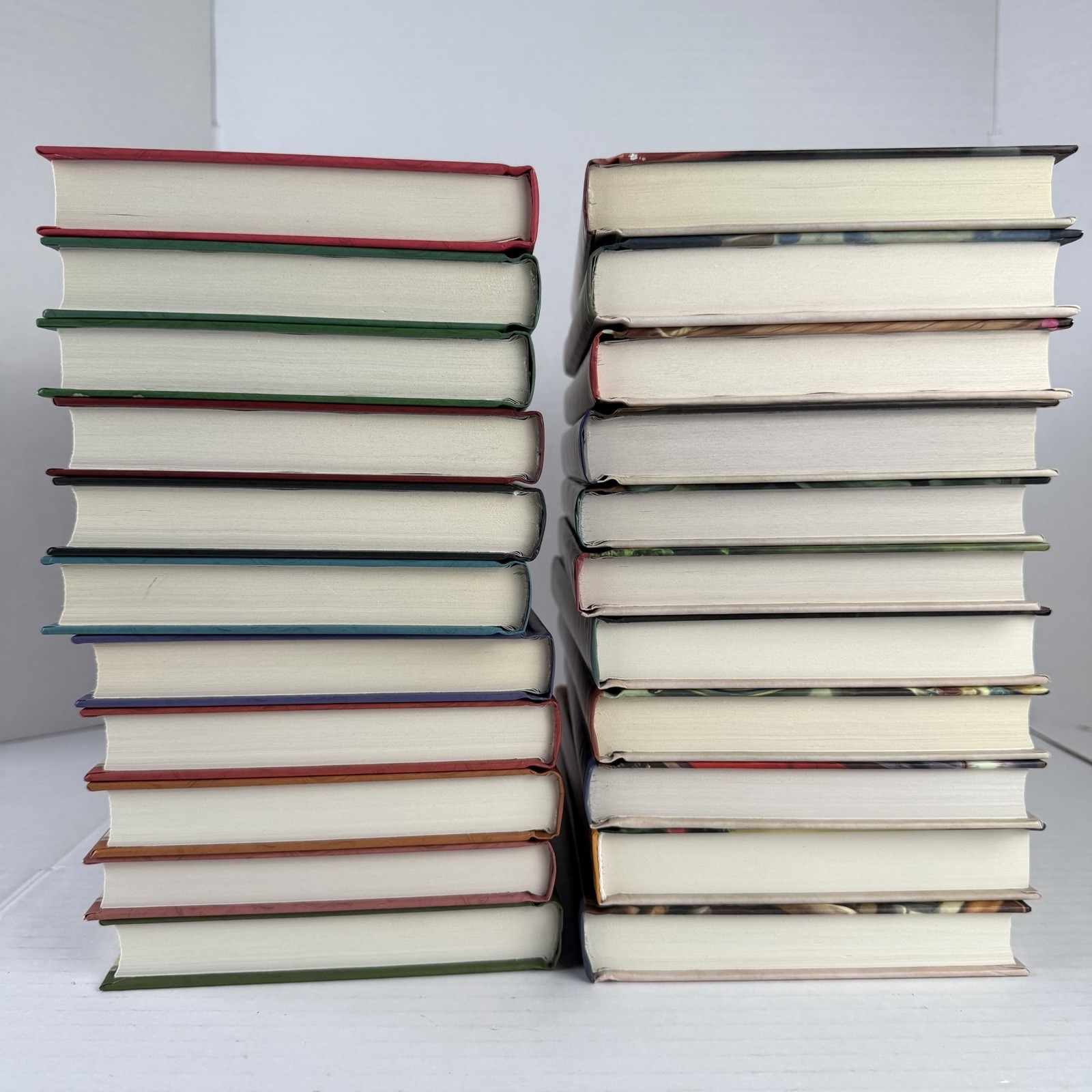 Secrets From Grandma&rsquo;s Attic Lot of 22 Hardcover Books Guideposts