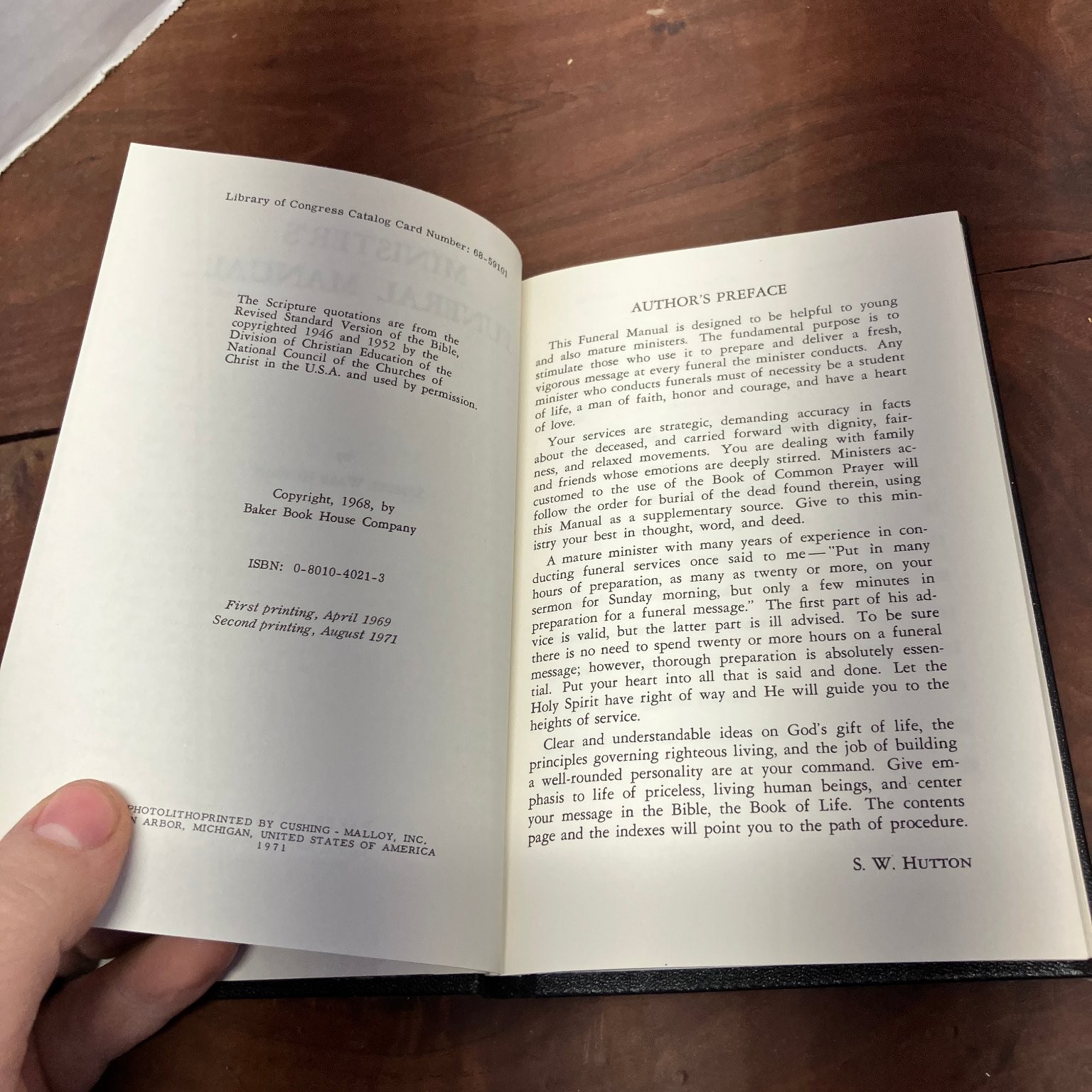 Minister&rsquo;s Funeral Manual Samuel Ward Hutton 1971 2nd Printing Baker Book