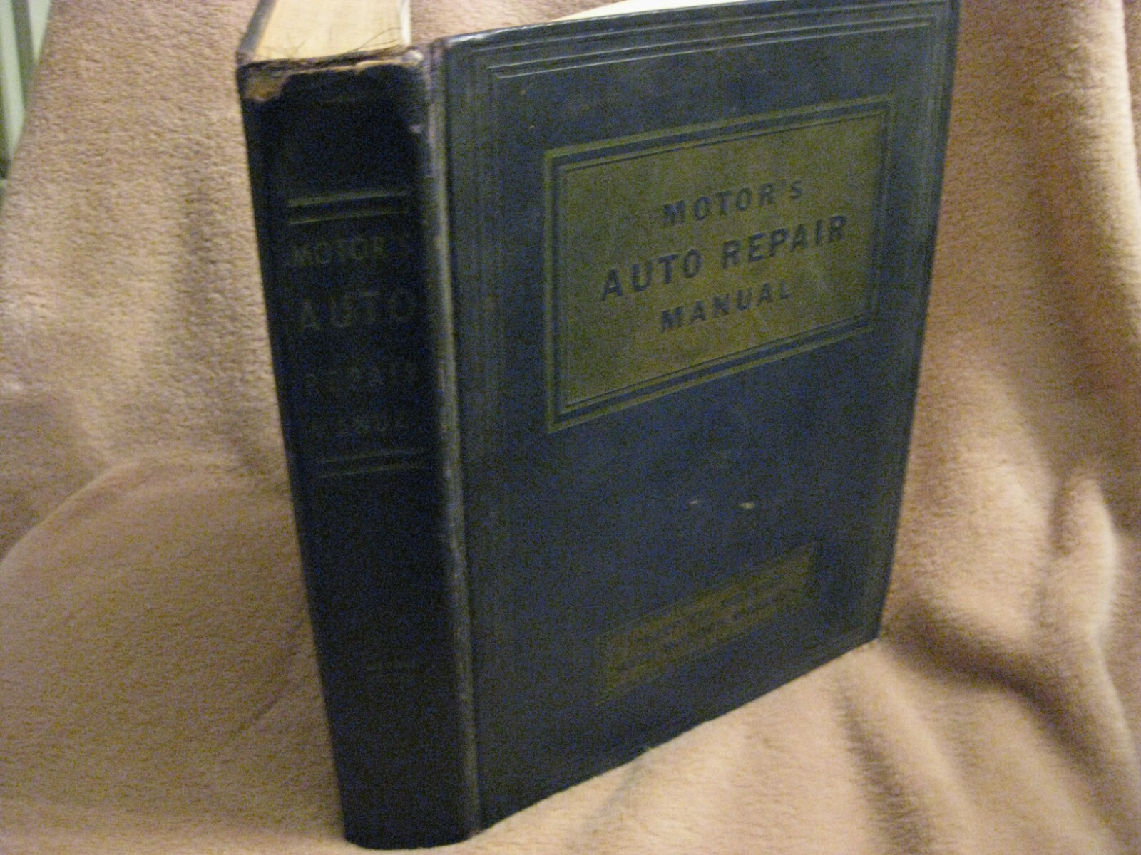 MOTOR&rsquo;S AUTO REPAIR MANUAL ~ 1952 ~ 15th Edition Third Printing HC