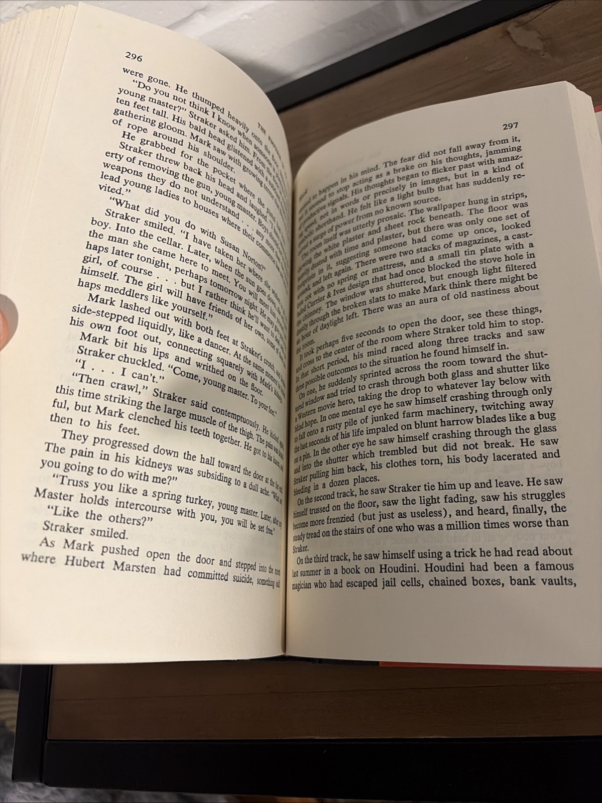 Salem&rsquo;s Lot – by Stephen King – Hardcover Book – BCE (1975)