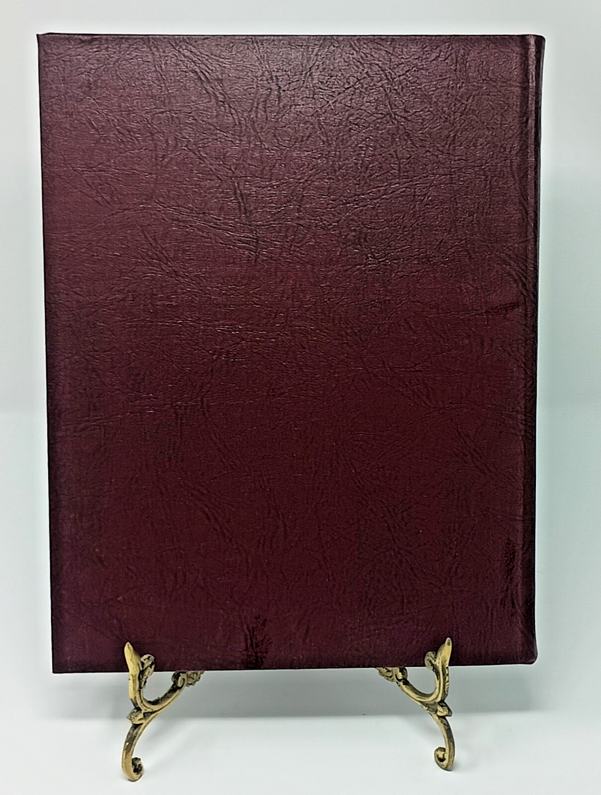 GOLD EDTION Who&rsquo;s Who in Indian Relics No. 9 – 400 Pages – High Quality Photos