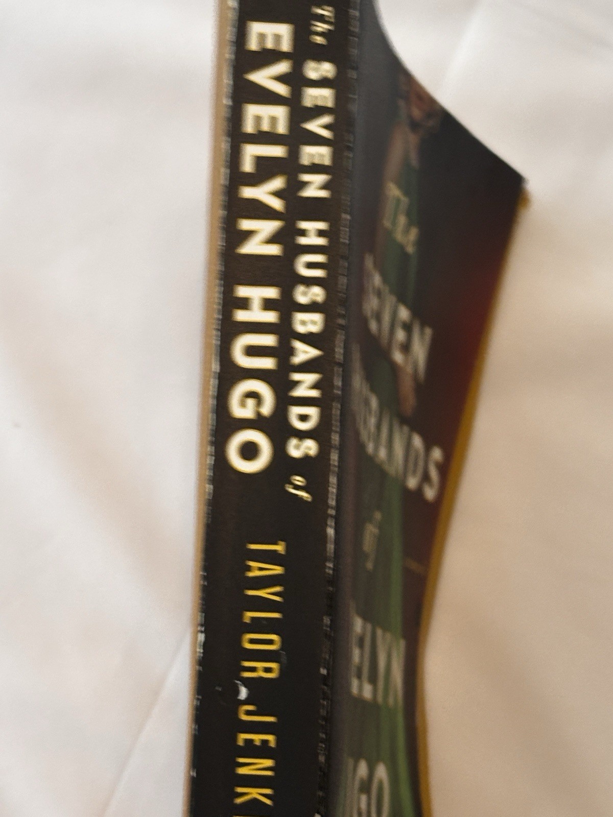 The Seven Husbands of Evelyn Hugo: A Novel – Paperback – GOOD