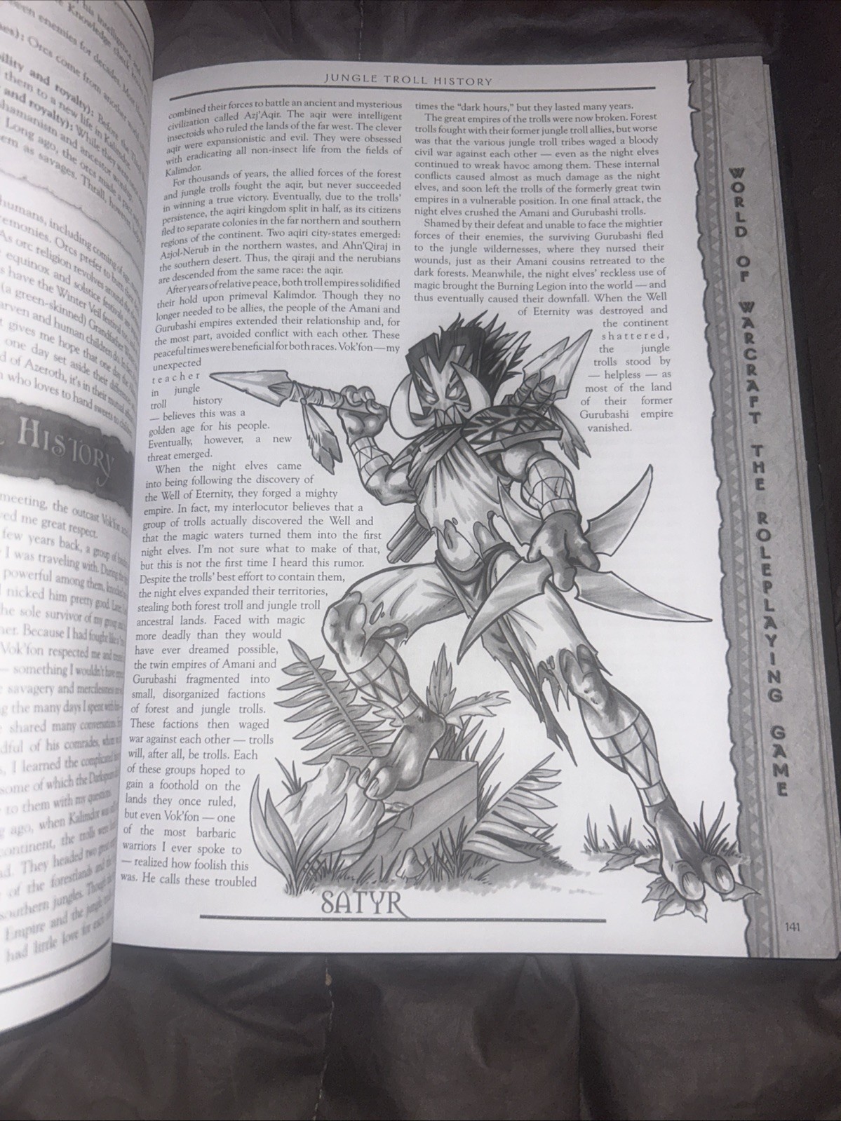 World of Warcraft: Horde Player&rsquo;s Guide by Bruce Graw Hardcover – New Old Stock