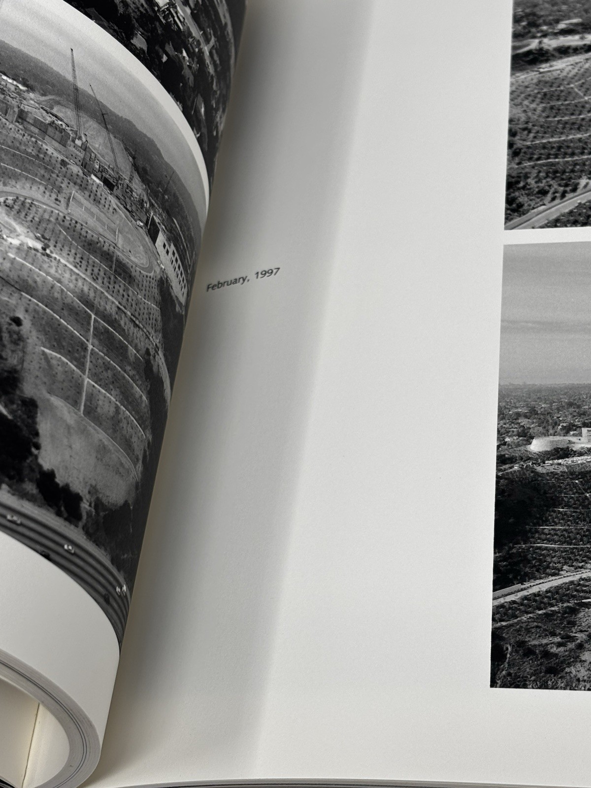 Making Architecture The Getty Center1997 168 pages VTG 10&Prime;x 10&Prime;