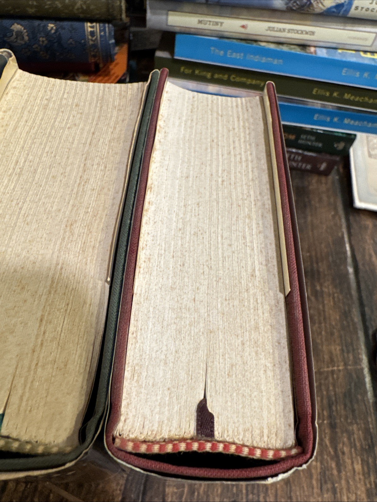 3 The Library of America HOWELLS 1982, WHITMAN 1982, STOWE 1982
