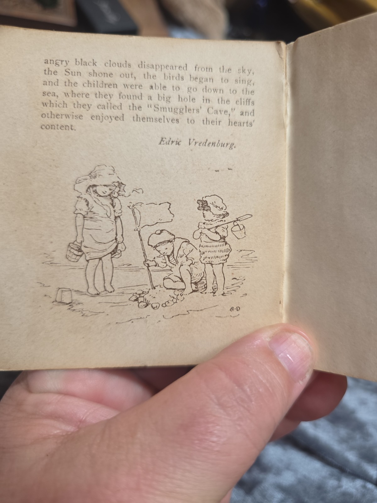 « Like Grandpa » 1886 by Ernest Nister Mini Book