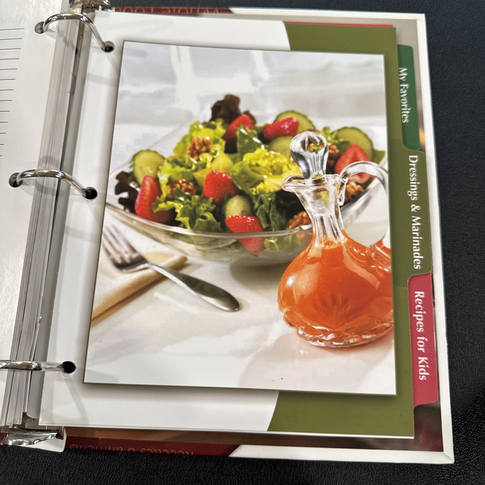 Vita-Mix Whole Food Recipes 3-Ring Binder and Owner&rsquo;s Manual 5200 Recipes VGC