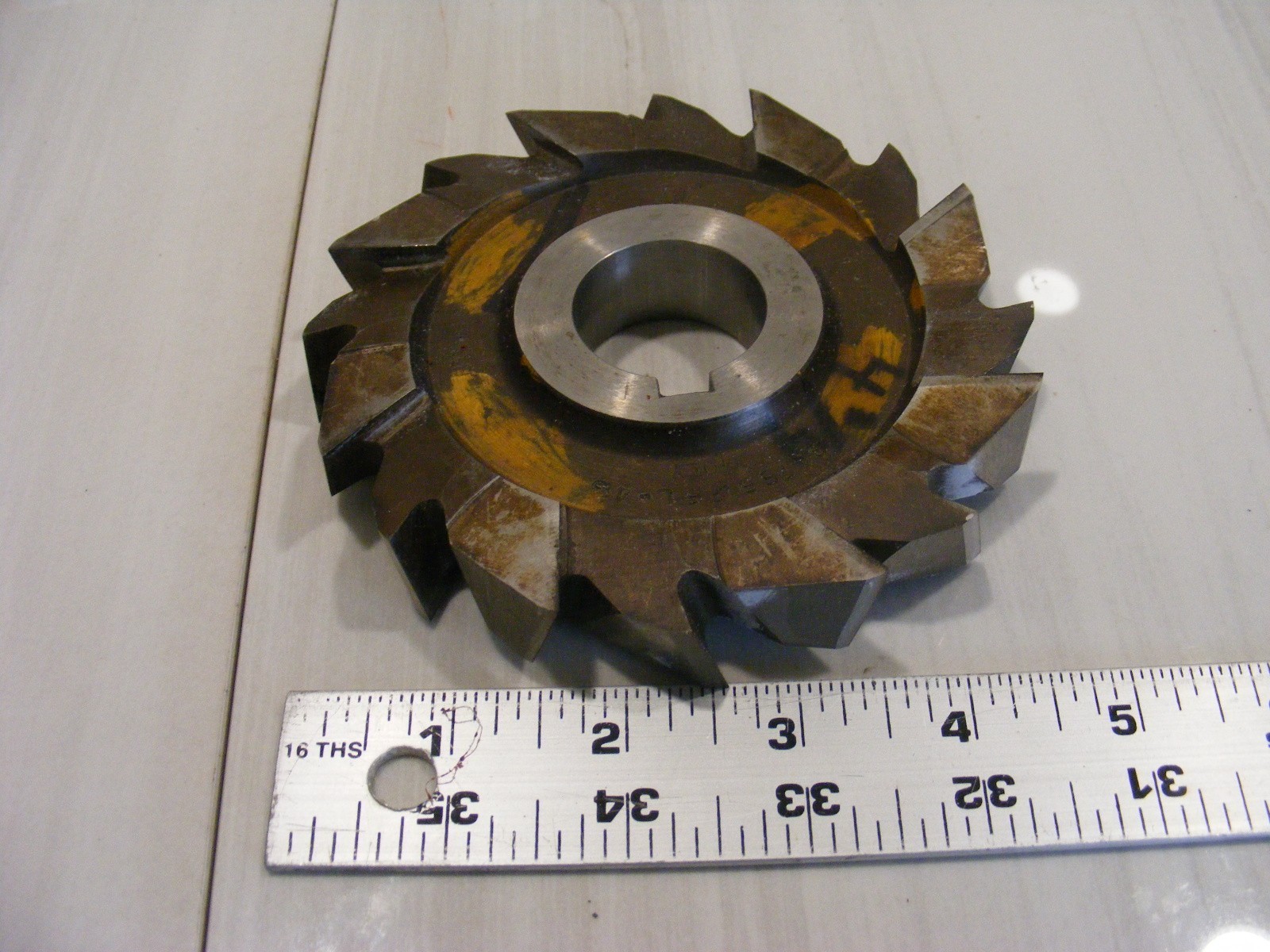 5&Prime; x 3/4&Prime; x 1 1/4&Prime; Bore Side Milling Cutter, Staggered Teeth, Moly 34755