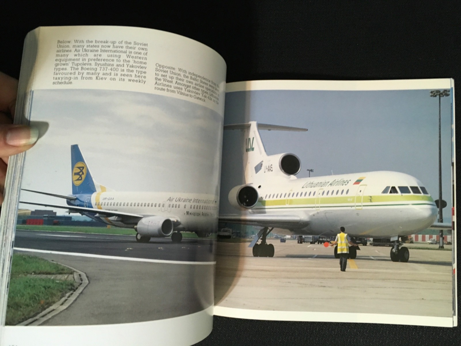 GATWICK AIRPORT Illustrated Commercial Aviation Aircraft History Gordon Bain VG