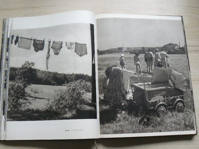 photogravure Czech photobook 1961 Vilem Kropp V proudu zivota