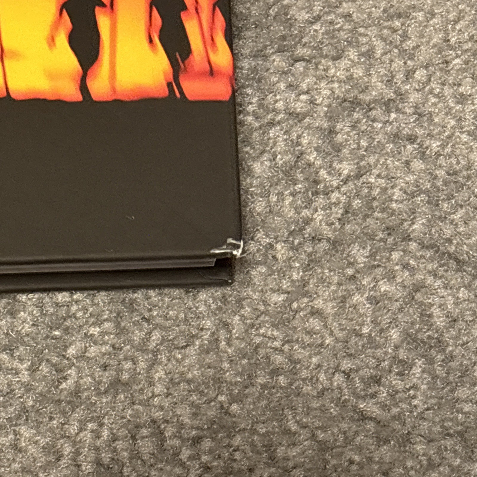 AUTOGRAPHED – « Survivor-Forged By Fire » by Jeff Probst – Barnes and Noble