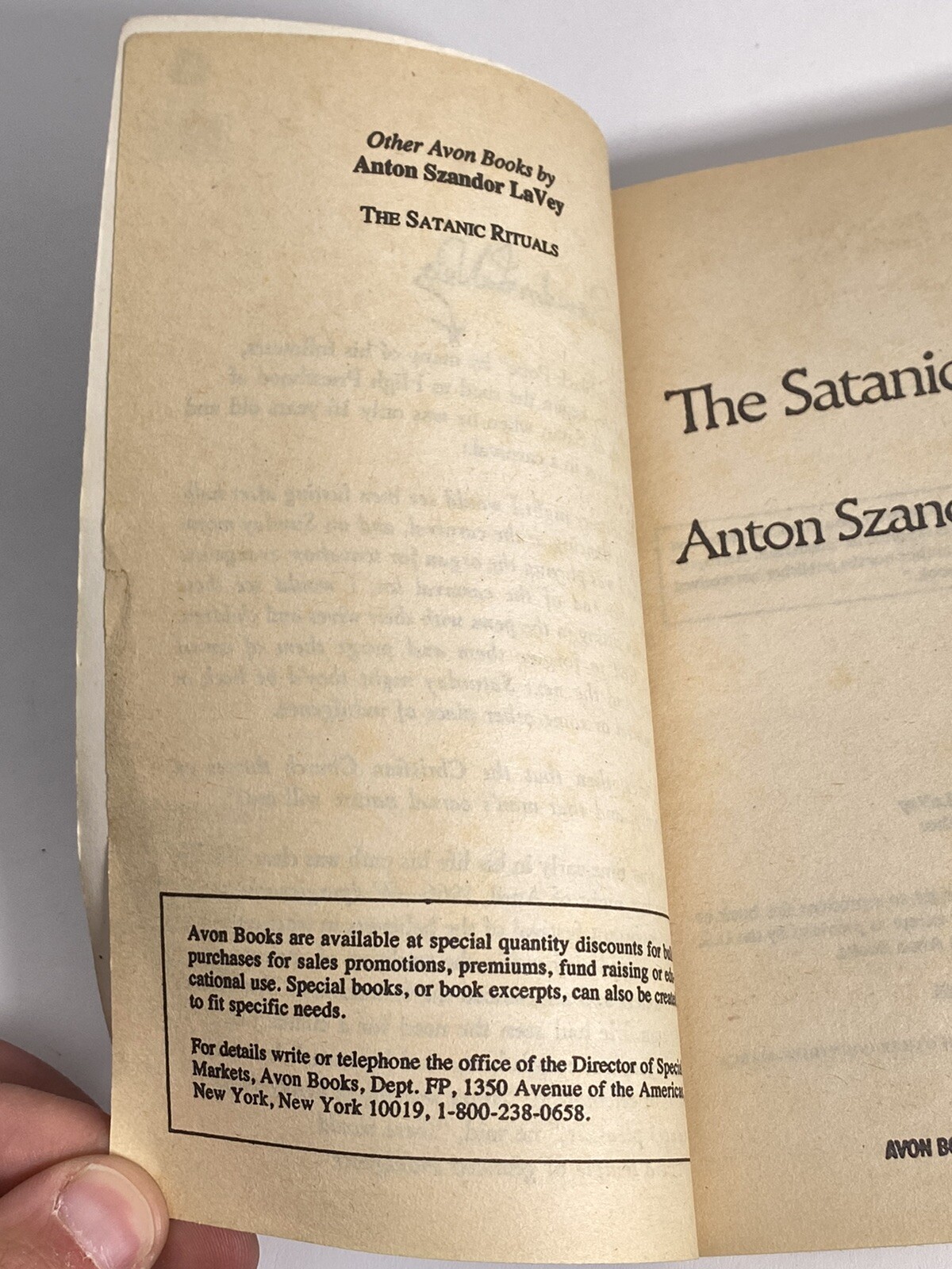 THE SATANIC BIBLE by Anton LaVey Paperback Avon 666 Beelzebub Vintage