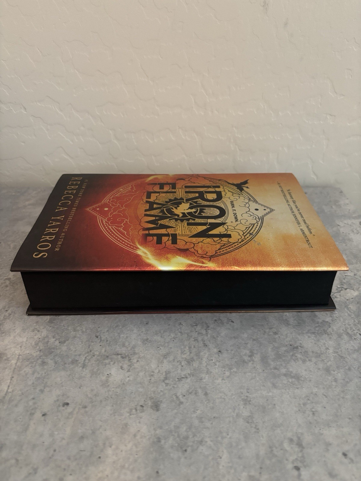 Iron Flame – First Edition Hardcover, Rebecca Yarros, The Empyrean Ser.