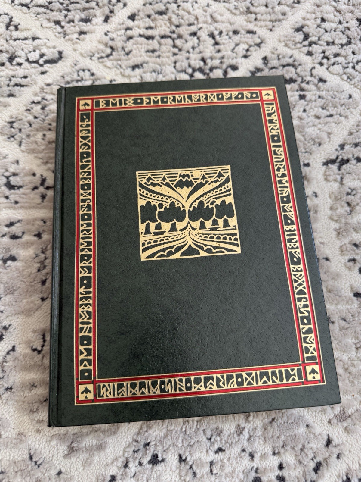 The Hobbit Hardcover Illustrated w/ Slipcase (1966) J.R.R. Tolkien