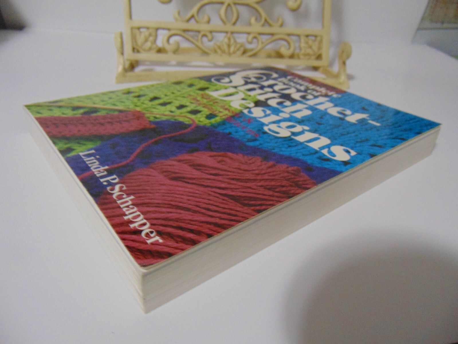 Vintage Complete Book of Crochet-Stitch Designs by Linda Schapper 1985