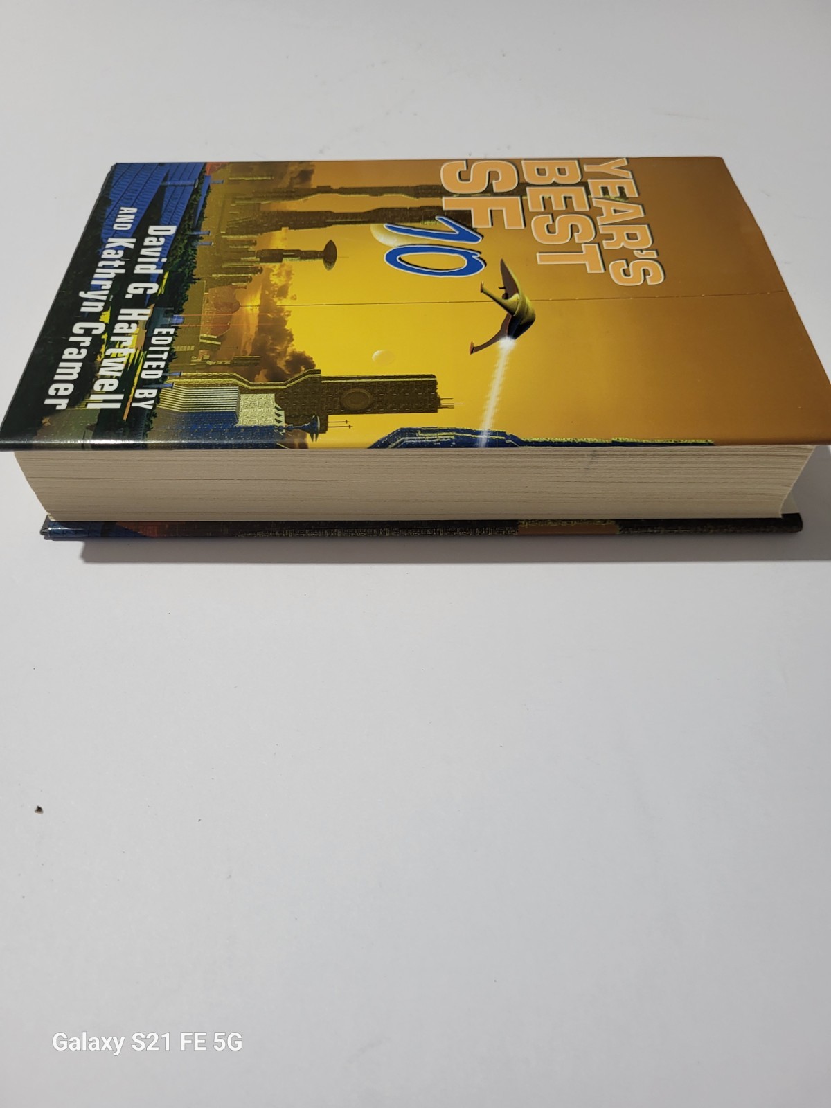 Year&rsquo;s Best SF 10 by David G. Hartwell and Kathryn Cramer (2005, Mass Market)